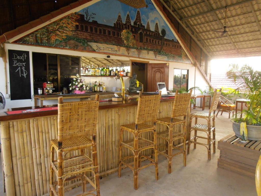 Firefly Guesthouse - The Berlin Angkor Siem Reap Exteriör bild