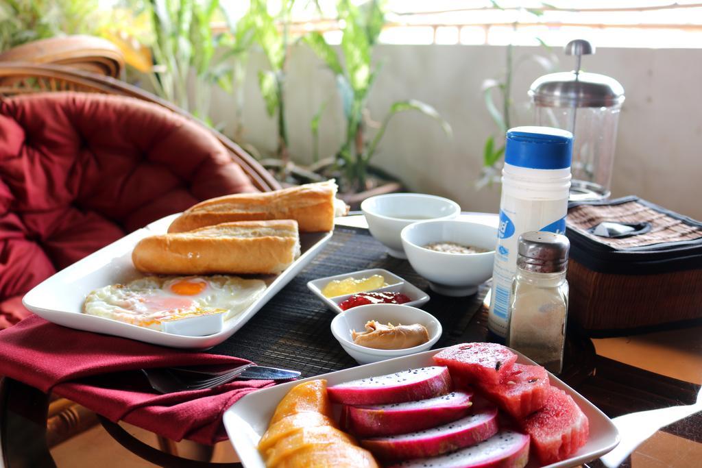 Firefly Guesthouse - The Berlin Angkor Siem Reap Exteriör bild