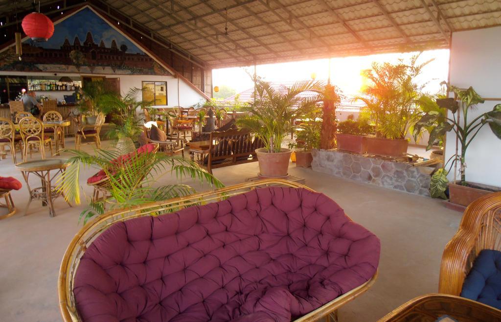 Firefly Guesthouse - The Berlin Angkor Siem Reap Exteriör bild